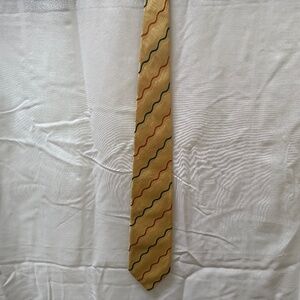 Vintage Gold Tino Cosina Tie